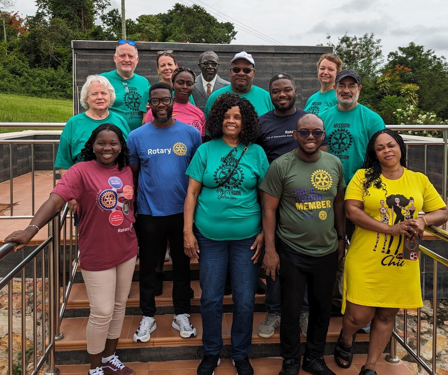 Group picture 2- green shirts (1)